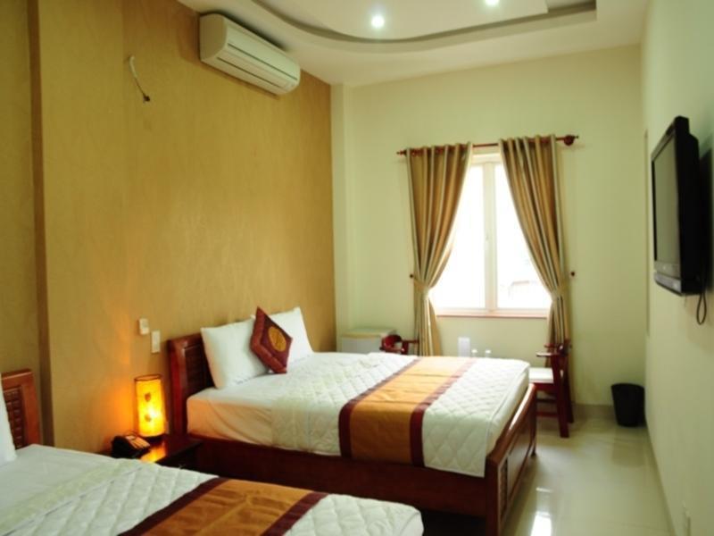 Canh Buom Hotel Дананг Экстерьер фото
